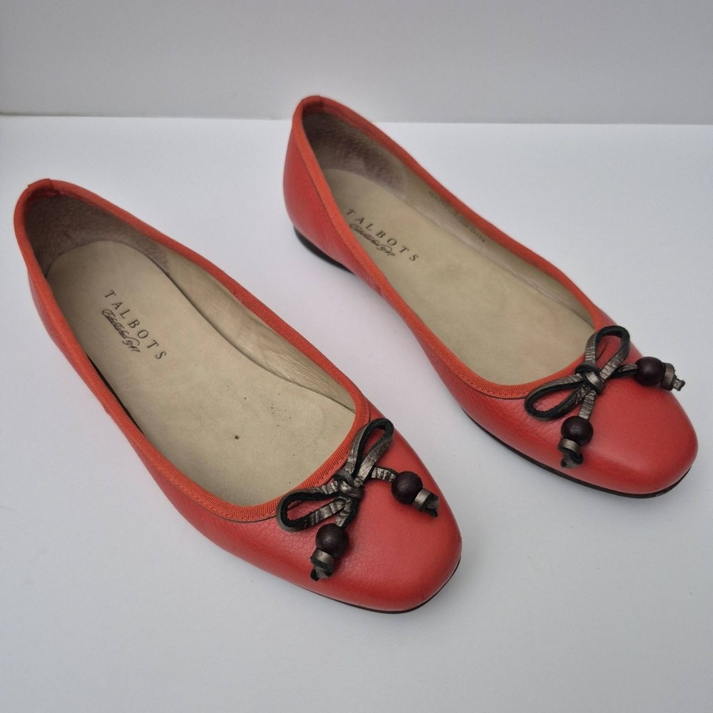 Talbots Flats Beaded Bow Ballet Shoes Leather Coral Red 7.5B Classic